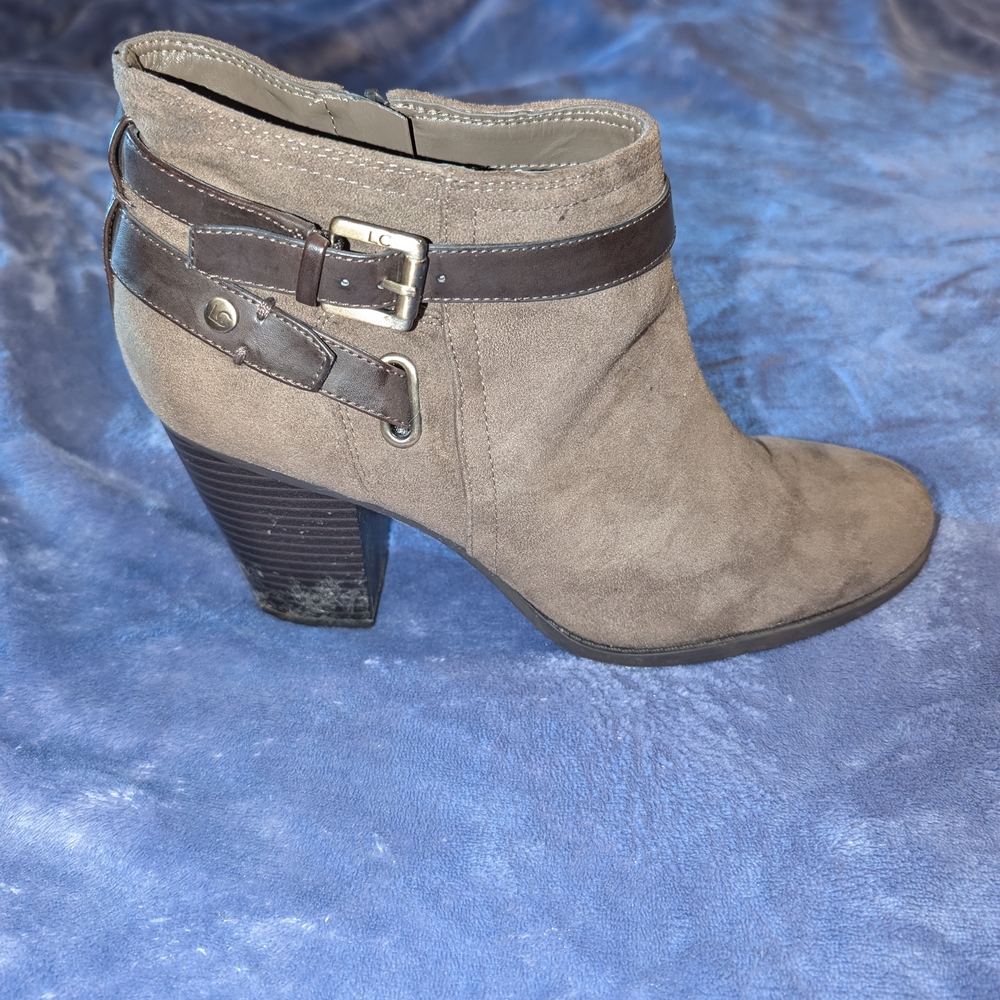 ( 2 PAIRS) Liz Claiborne Ankle Boots Both Size 11